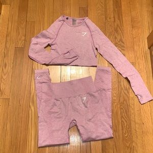 Like new Gym Shark gym set!!